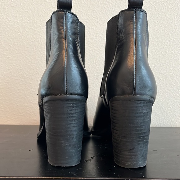 Steve Madden Chelsea ankle boots - Picture 4 of 7